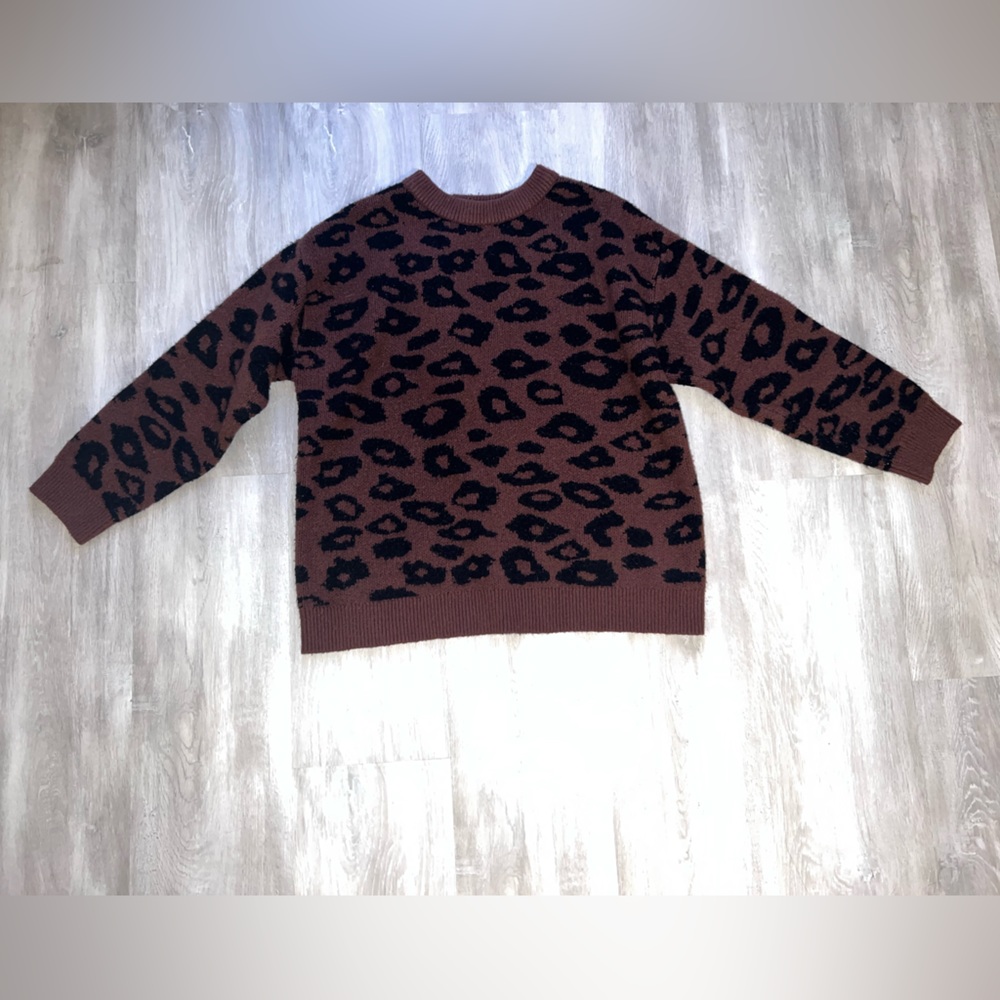 Cheetah sweater